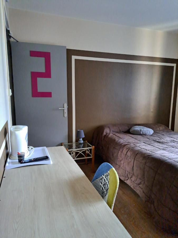 Le Petit Pecheur Hotel Saint-Florent-le-Vieil Exterior foto